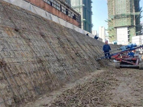 多伦建筑边坡支护